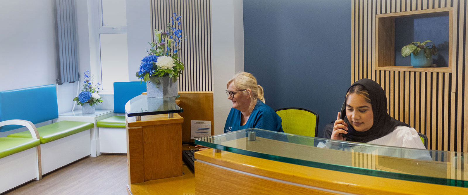 Book your dental appointment at Morris Dental Care in Oldham