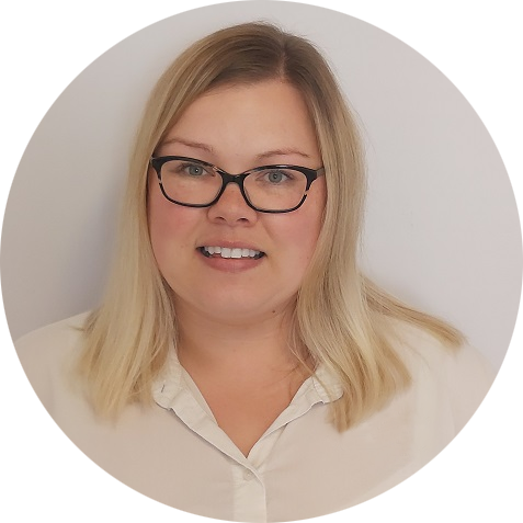 Lisa Davies is the senior receptionist and a practising Dental Nurse at Morris Dental Care in Northenden